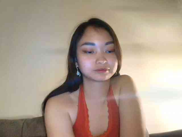 RozyElle webcam