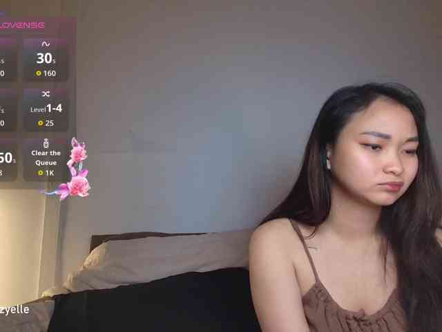 RozyElle webcam