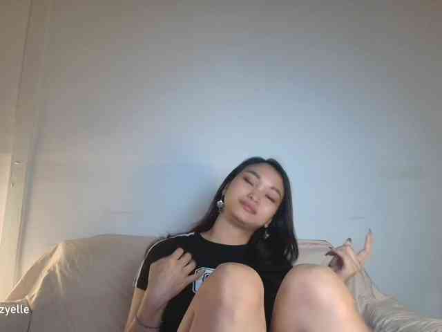 RozyElle webcam