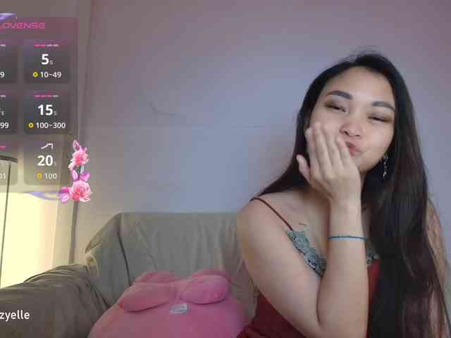 RozyElle webcam