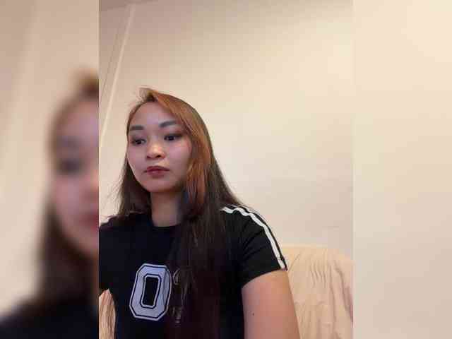 RozyElle webcam