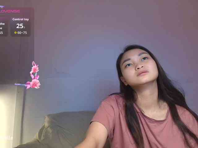 RozyElle webcam