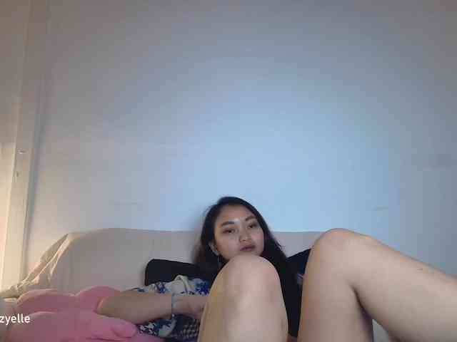 RozyElle webcam