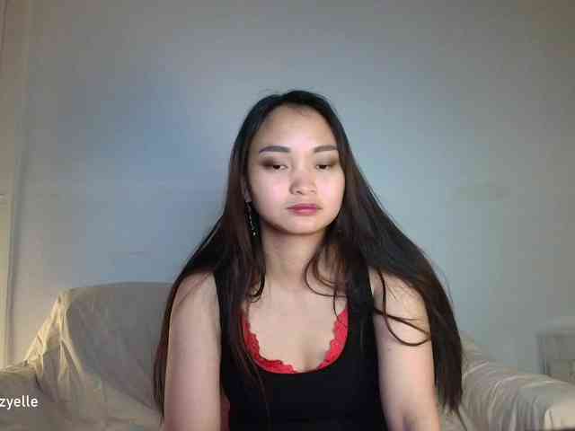 RozyElle webcam