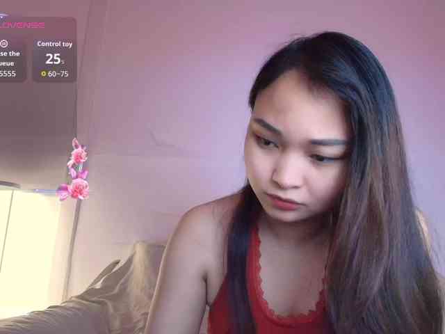 RozyElle webcam