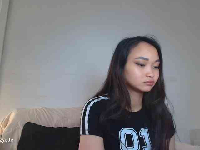 RozyElle webcam