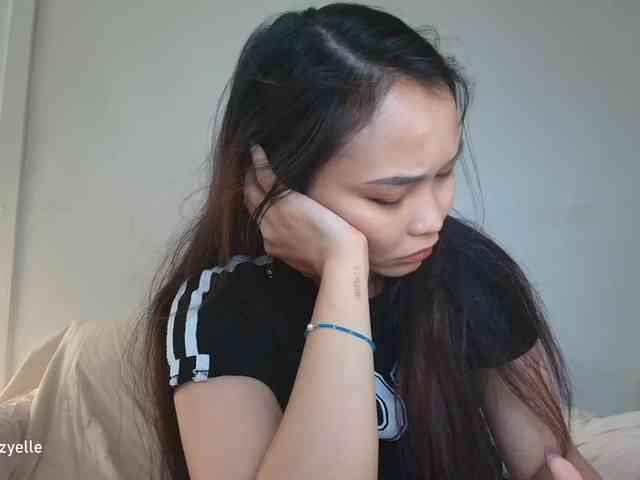 RozyElle webcam