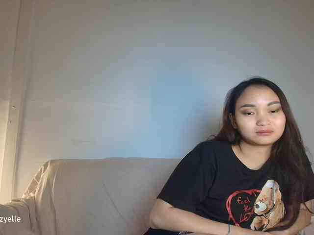 RozyElle webcam
