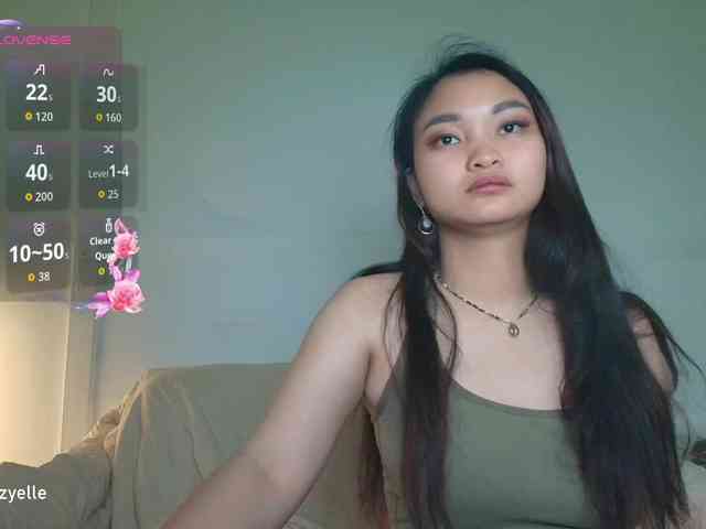 RozyElle webcam