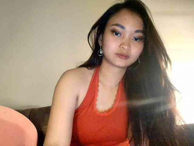 RozyElle webcam