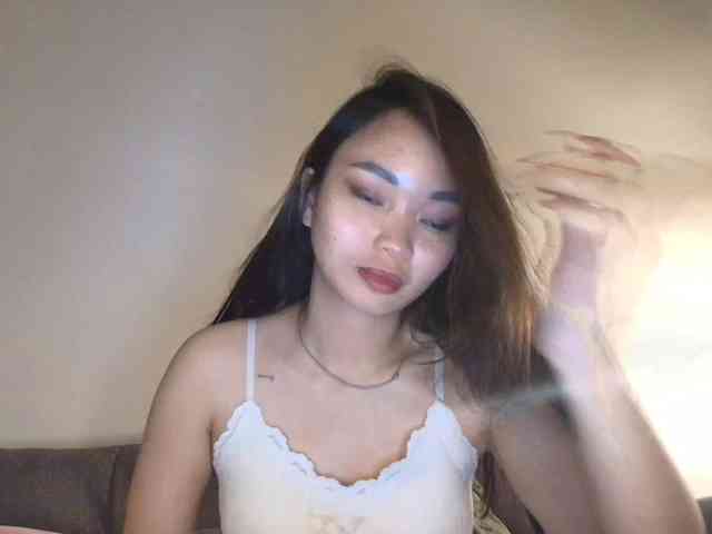 RozyElle webcam