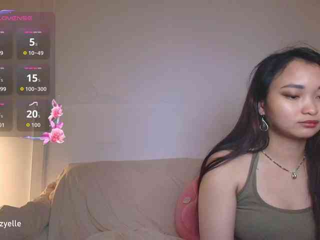 RozyElle webcam