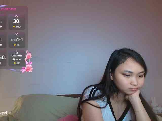 RozyElle webcam