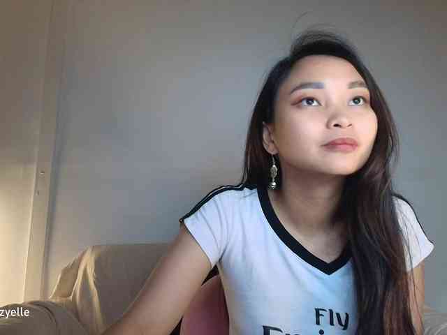 RozyElle webcam