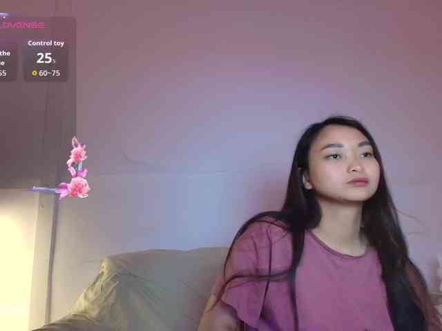RozyElle webcam