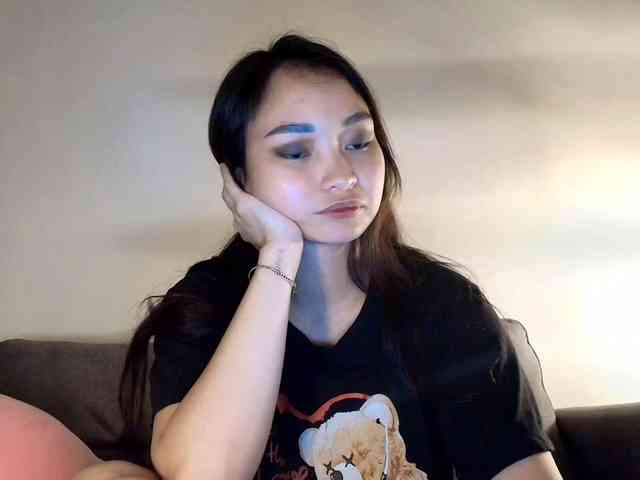 RozyElle webcam