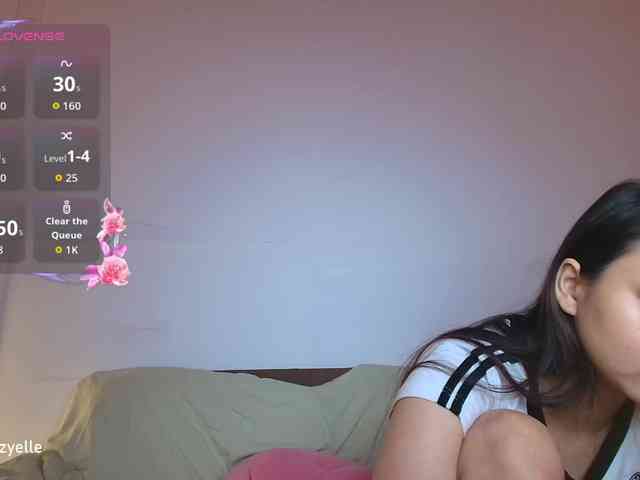RozyElle webcam