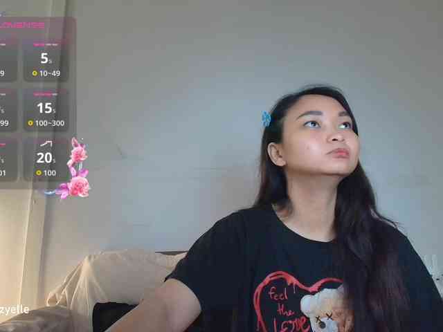RozyElle webcam