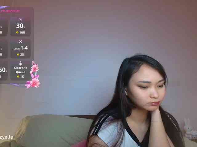RozyElle webcam