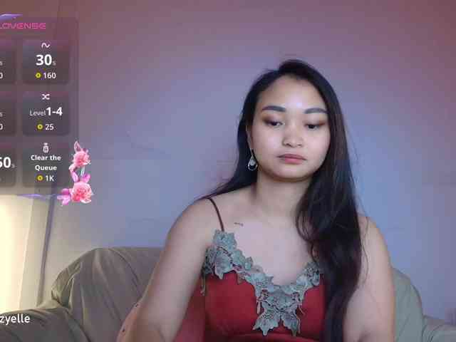 RozyElle webcam