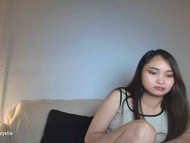 RozyElle webcam
