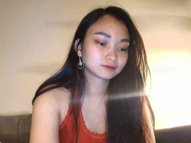 RozyElle webcam
