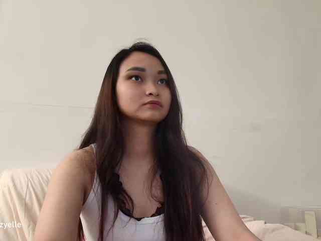 RozyElle webcam