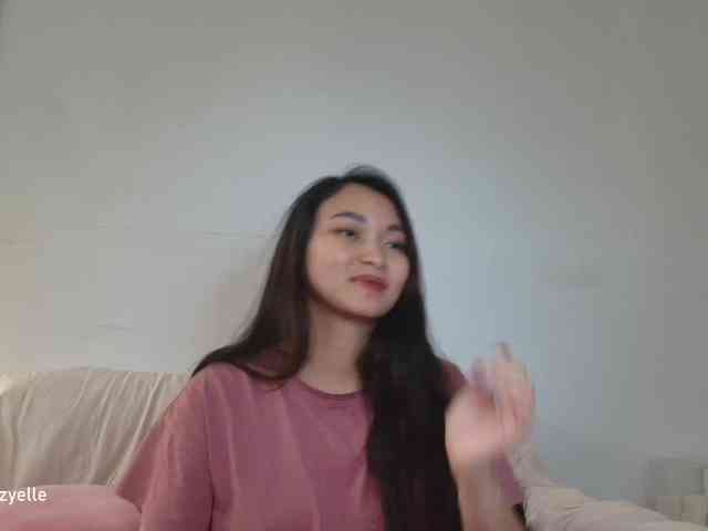 RozyElle webcam