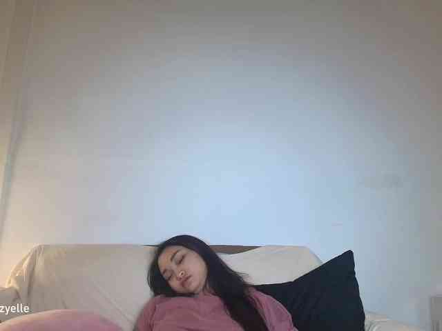 RozyElle webcam