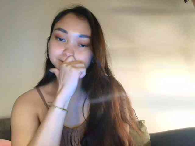 RozyElle webcam