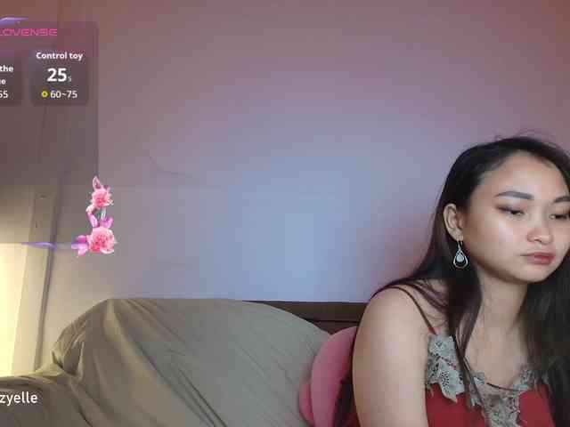 RozyElle webcam