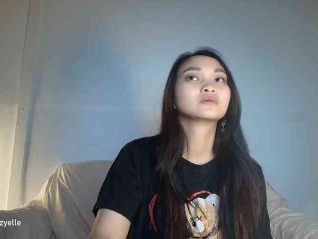RozyElle webcam