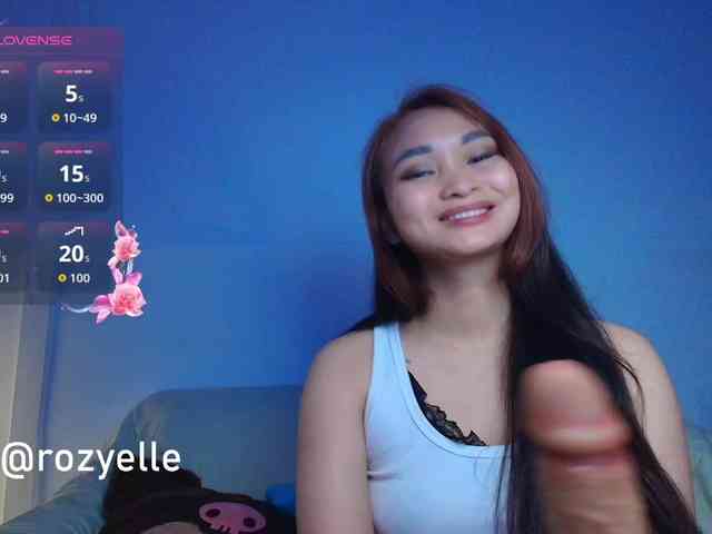 RozyElle webcam