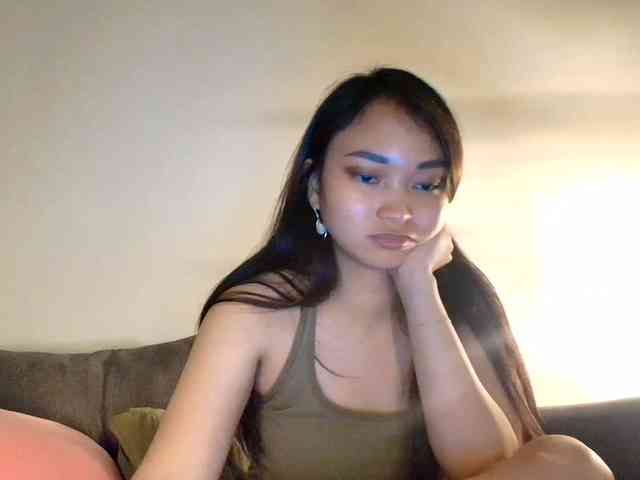 RozyElle webcam
