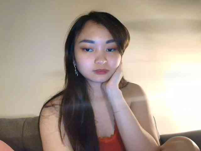 RozyElle webcam