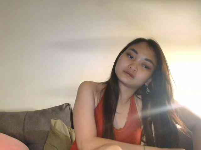 RozyElle webcam