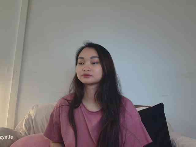 RozyElle webcam