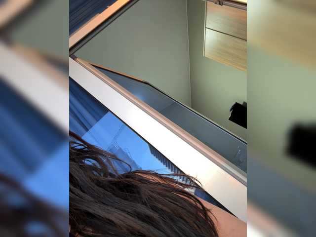 Fari1206's BongaCams show and profile