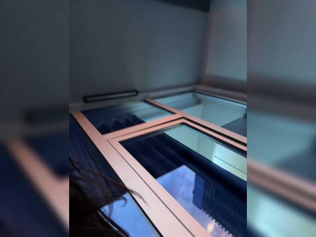 Fari1206's BongaCams show and profile