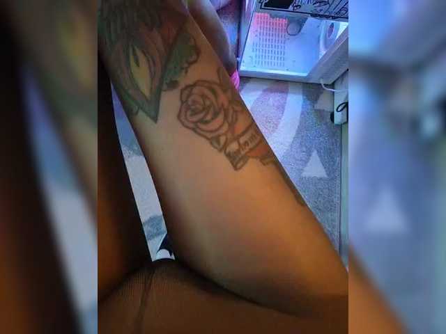 Marussiaa live cam on BongaCams