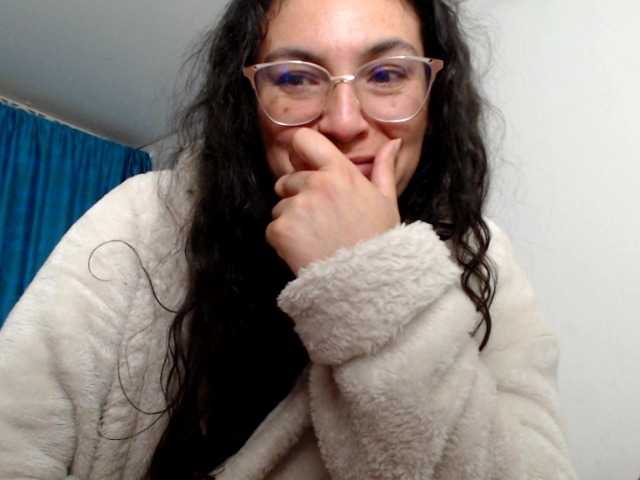 Ivannacrazy1 live cam on BongaCams