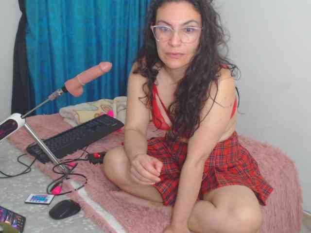 Ivannacrazy1 webcam