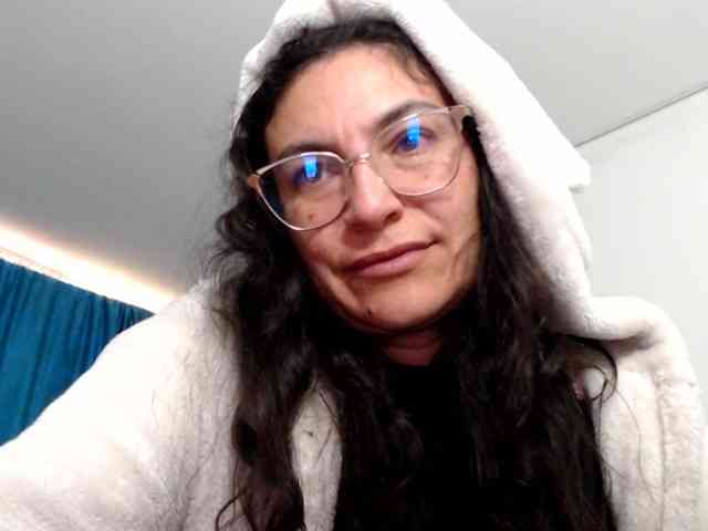 Ivannacrazy1 Live Webcam on BongaCams