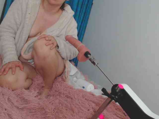 Ivannacrazy1 webcam