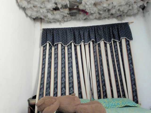 LauuuG Live Cam on BongaCams