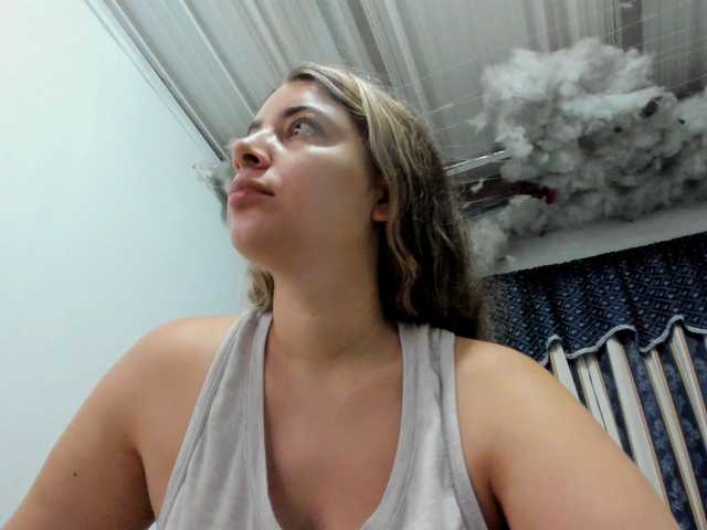 LauuuG Live Cam on BongaCams