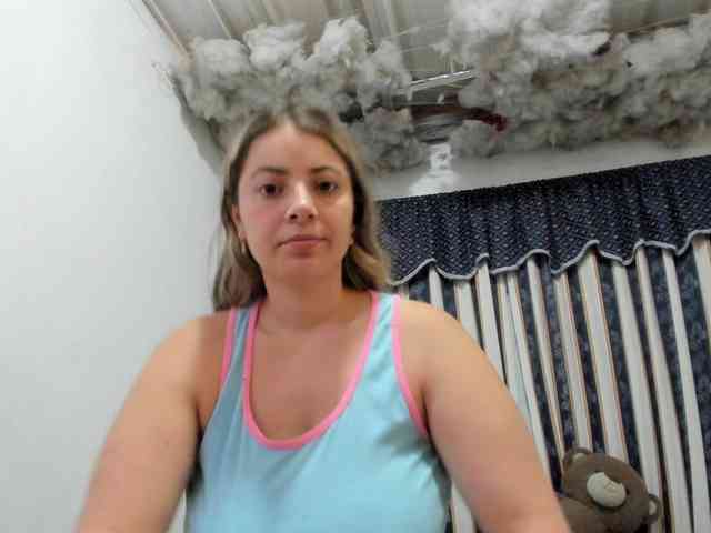 LauuuG webcam