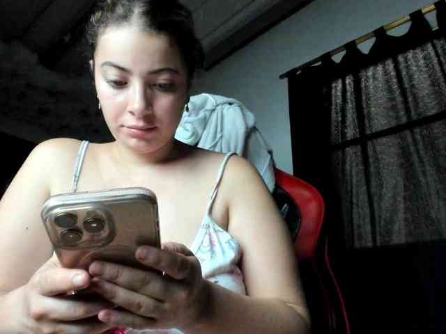 LauuuG webcam