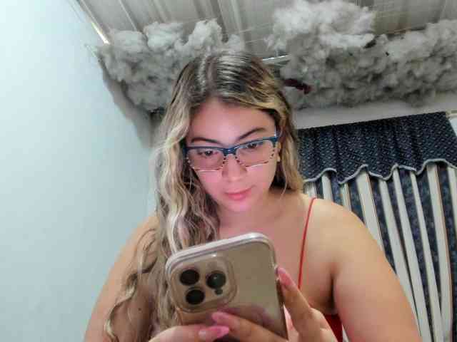 LauuuG webcam