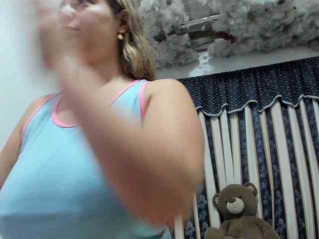 LauuuG LauuuG